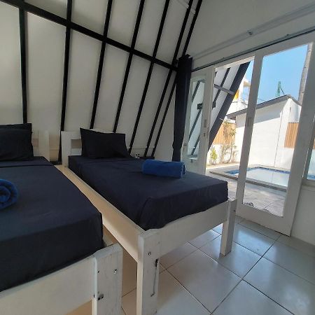 Sanctum Dive Bungalows With Private Pool Quần đảo Gili Ngoại thất bức ảnh